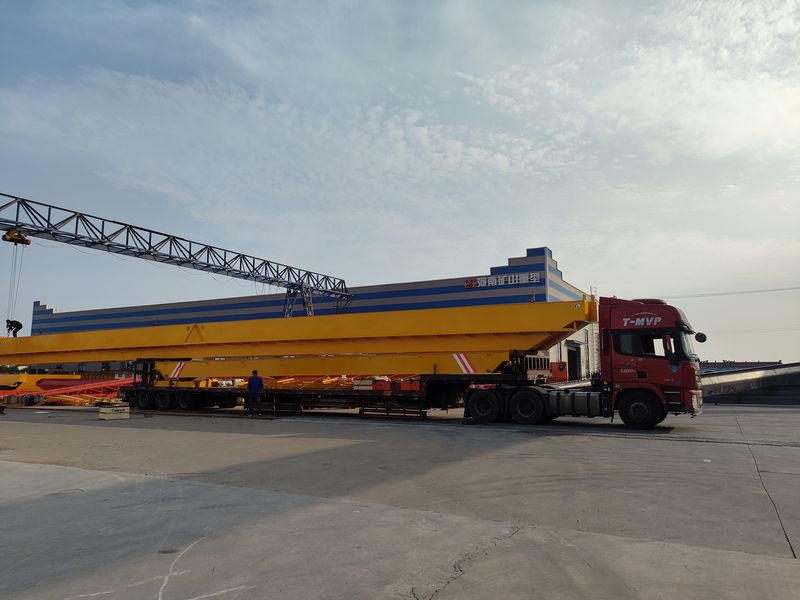 一批歐式單梁、歐式葫蘆雙發(fā)往山東威海